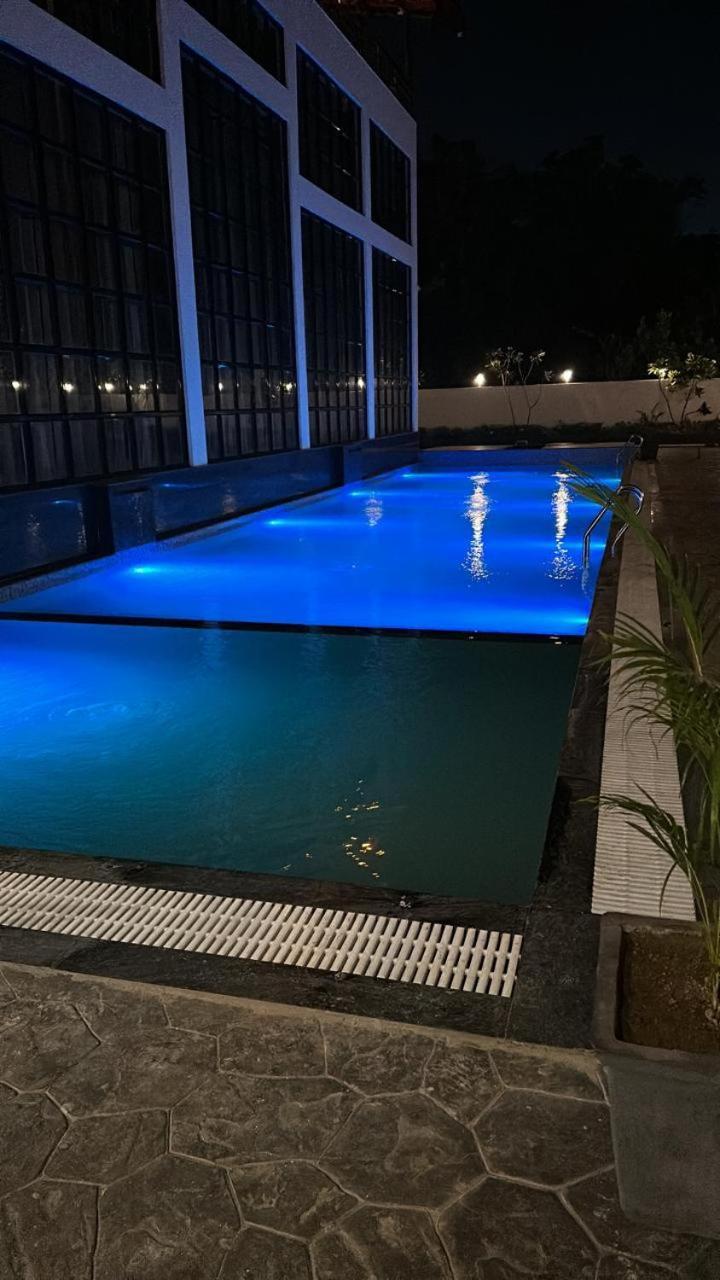 Krown Palace Resort سيلفاسا المظهر الخارجي الصورة